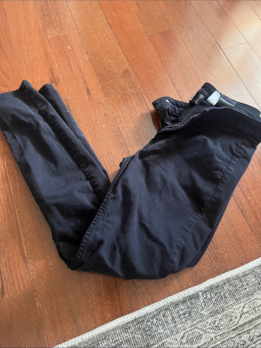 H&M Women's Slim Straight Jeans in Black jeans